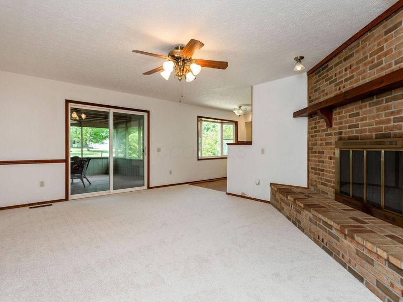 7252 Fox Den Court NW, Pickerington, OH 43147 Photo 6