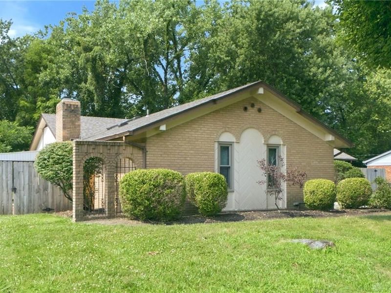 2744 Corlington Drive, Kettering, OH 45440 Photo 3