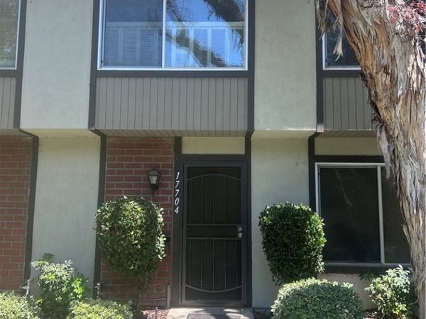 17704 Regency Circle , Bellflower, CA 90706