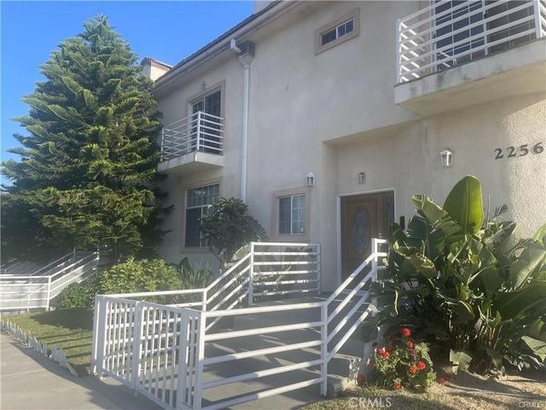 2256 Montrose Ave , Unit 1, Montrose, CA 91020
