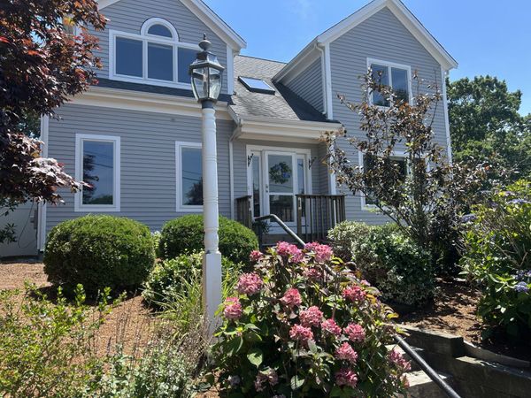 24 Bluff Avenue, Mashpee, MA 02649