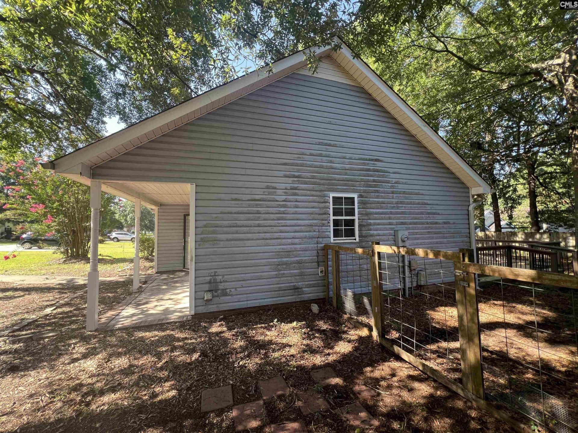 505 Burnside Drive  Photo 12