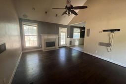 505 Burnside Drive  photo 4