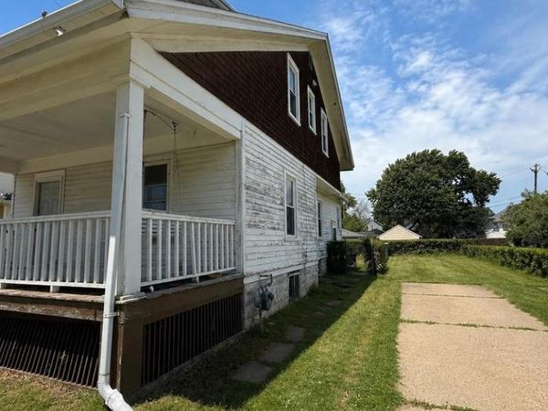 73 E REES STREET, Fond Du Lac, WI 54935