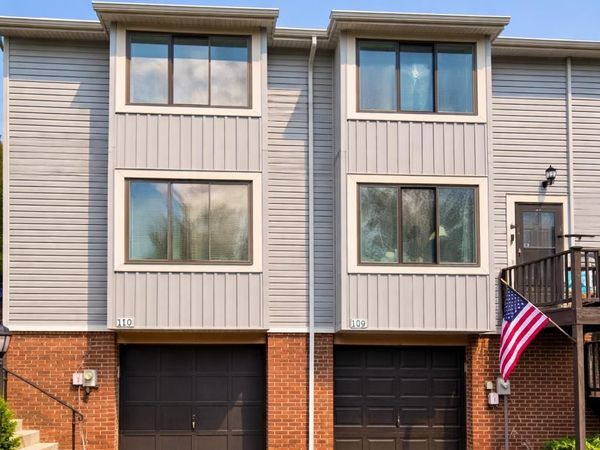 110 Serendipity Drive , Coraopolis, PA 15108