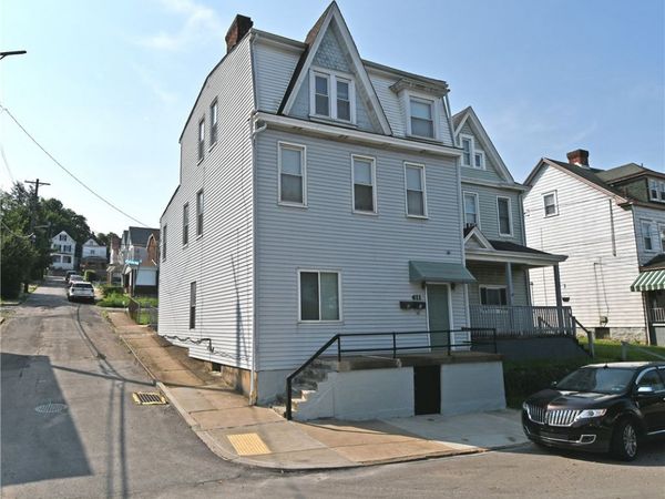611 Lorenz Ave , Pittsburgh, PA 15220