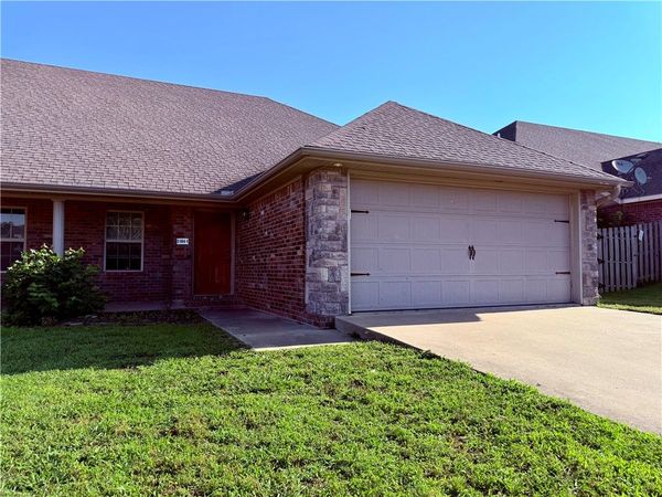 3104 SW Deerfield Boulevard , Bentonville, AR 72713