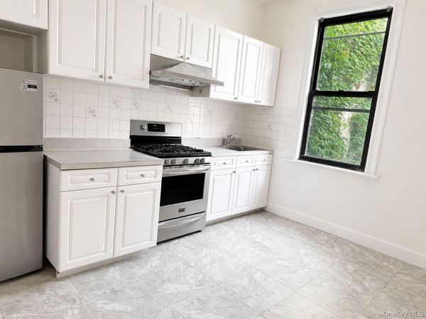 3216 31st Avenue , Unit 1st Floor, Astoria, NY 11106