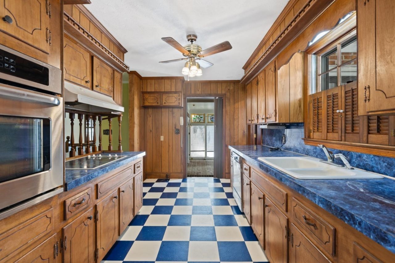 302 W Raft St.  Photo 11