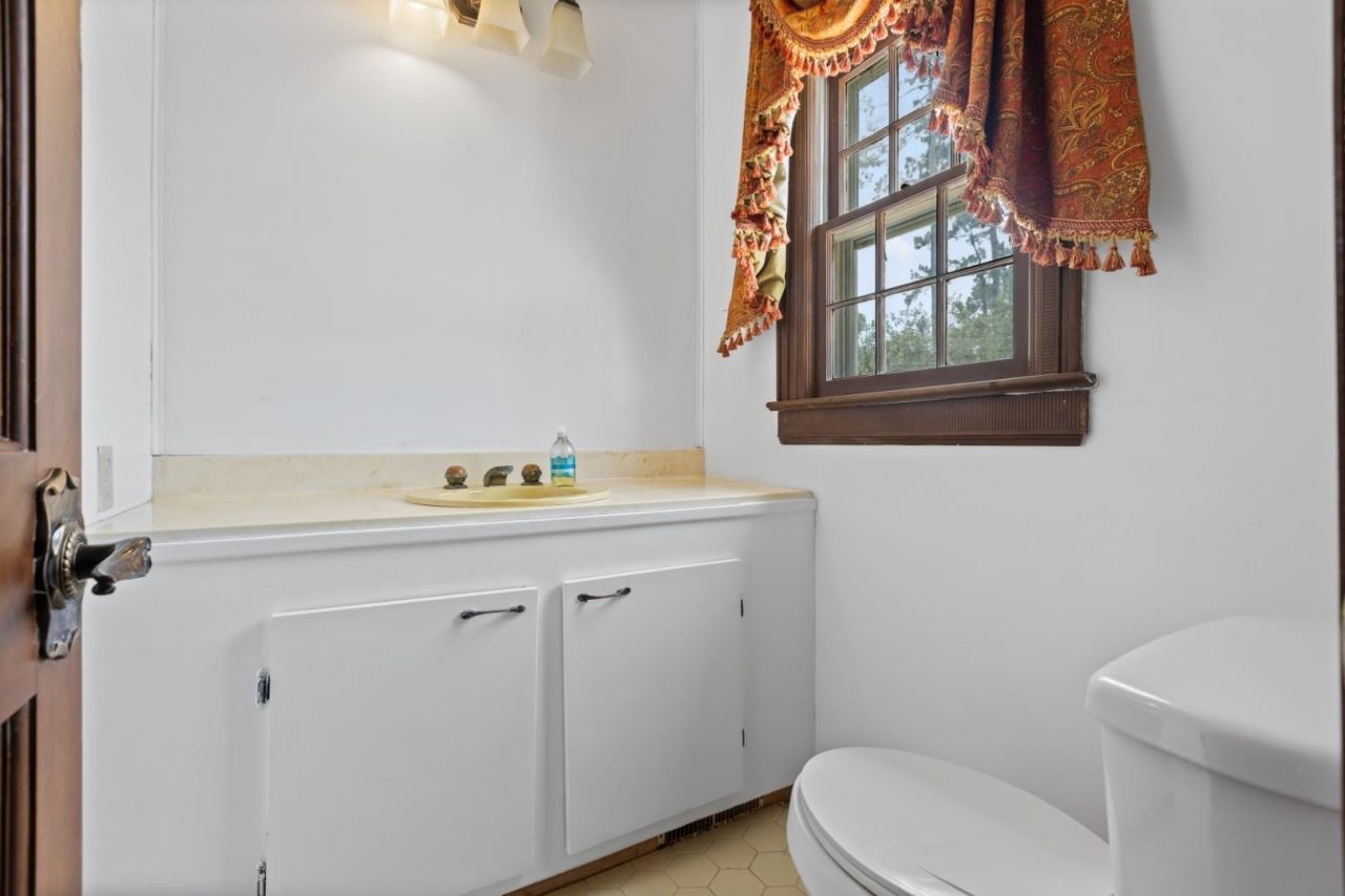 302 W Raft St.  Photo 19