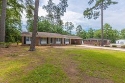 302 W Raft St.  photo 4
