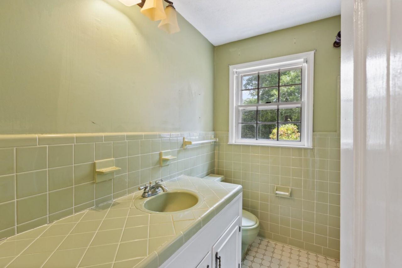 302 W Raft St.  Photo 22