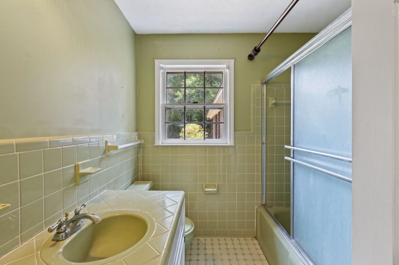 302 W Raft St.  Photo 23