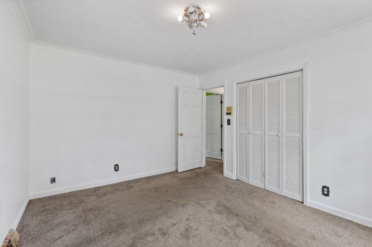 302 W Raft St.  Photo 30