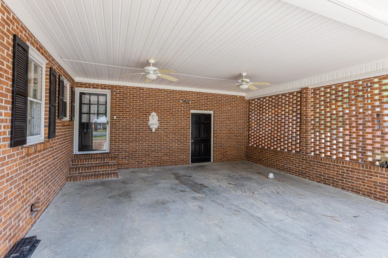 302 W Raft St.  Photo 35