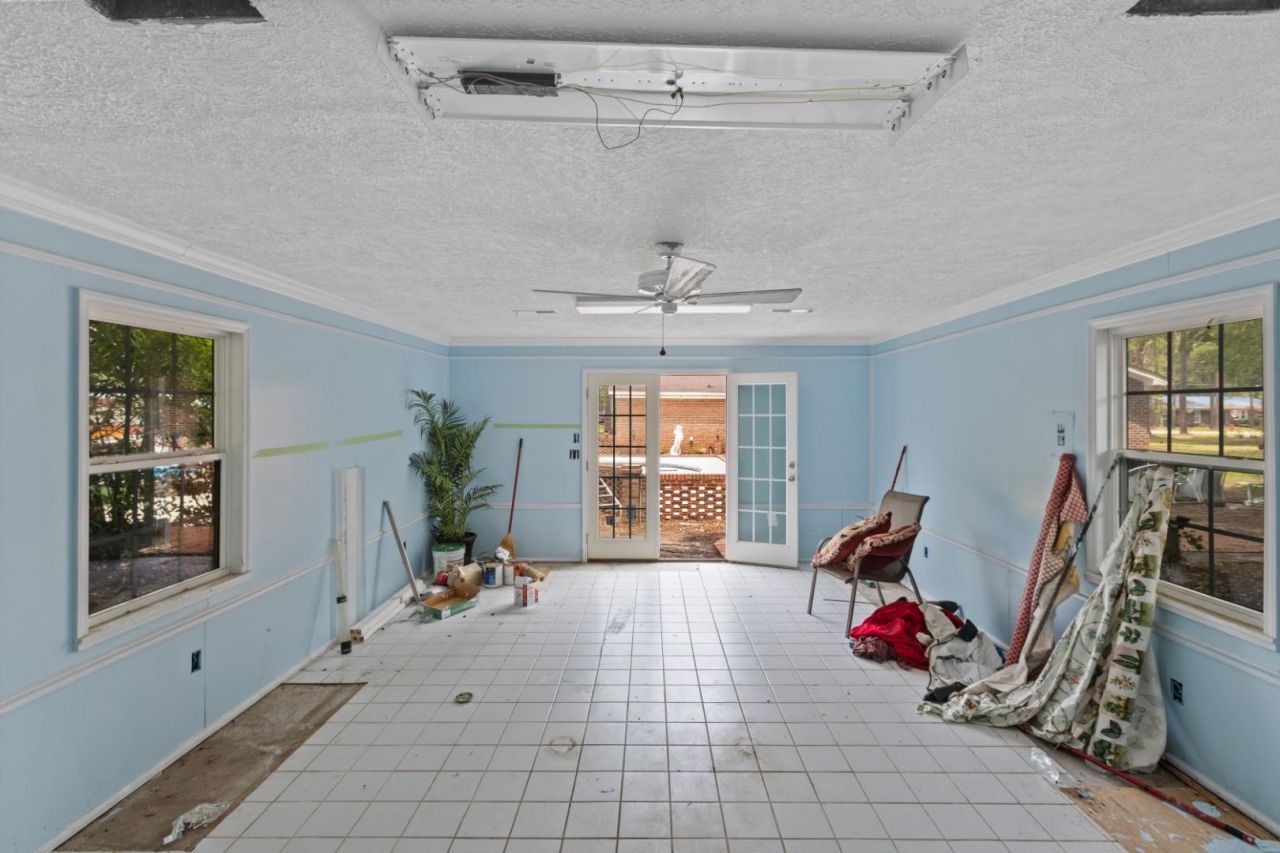 302 W Raft St.  Photo 37