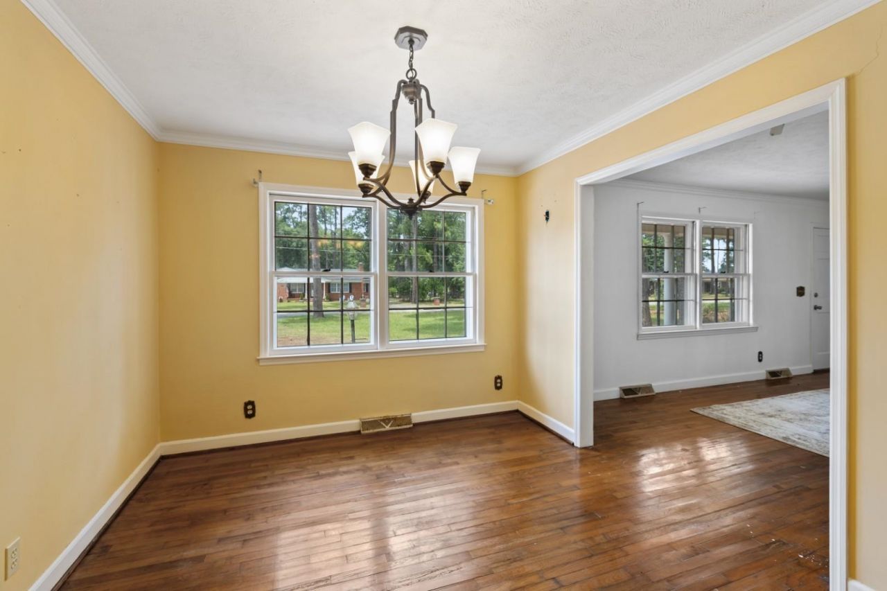 302 W Raft St.  Photo 8