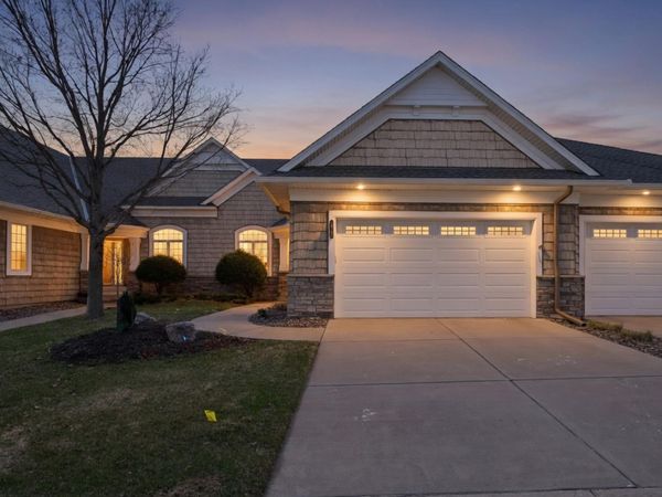 10100 Indigo Drive, Eden Prairie, MN 55347