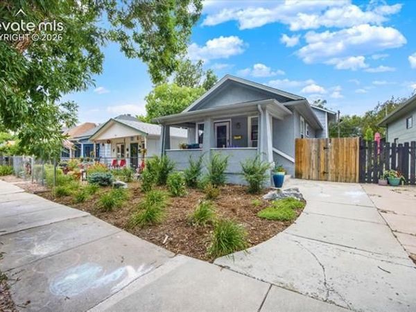 2219 W Bijou Street, Colorado Springs, CO 80904