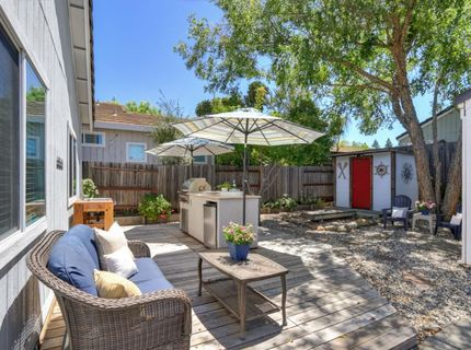 427 Parker Dr, Folsom, CA 95630 Photo