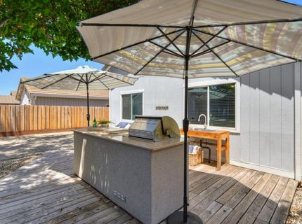 427 Parker Dr, Folsom, CA 95630 Photo
