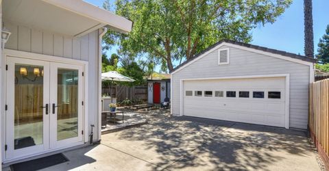427 Parker Dr, Folsom, CA 95630 Photo