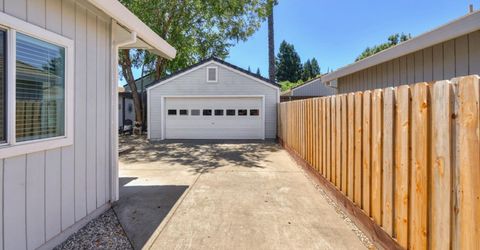 427 Parker Dr, Folsom, CA 95630 Photo