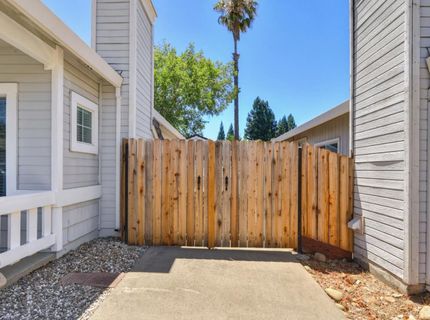 427 Parker Dr, Folsom, CA 95630 Photo