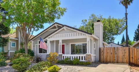 427 Parker Dr, Folsom, CA 95630 Photo