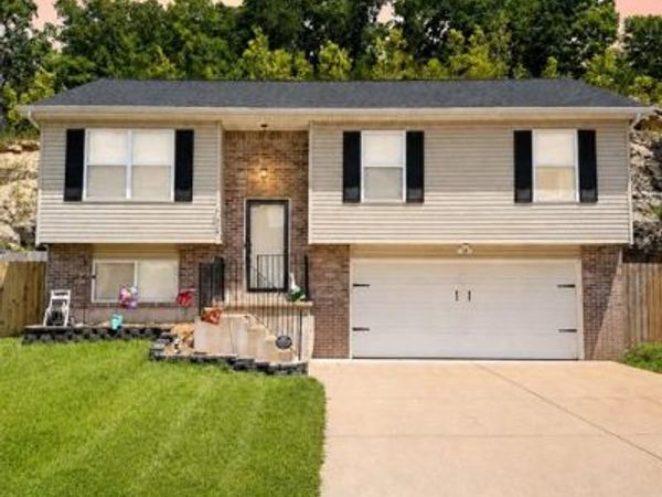 119 Country Club Parc Court , Imperial, MO 63052