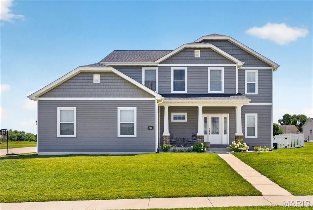 812 Weller Ct , Waterloo, IL 62298 Main Photo