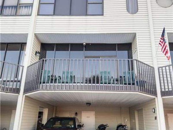 127 E HWY 22 Highway , Unit N22, Madisonville, LA 70447