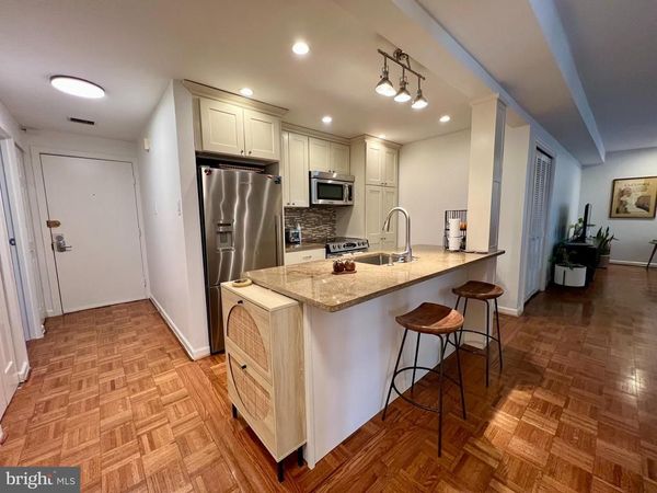 136 N BREAD STREET, Unit APT 422, PHILADELPHIA, PA 19106
