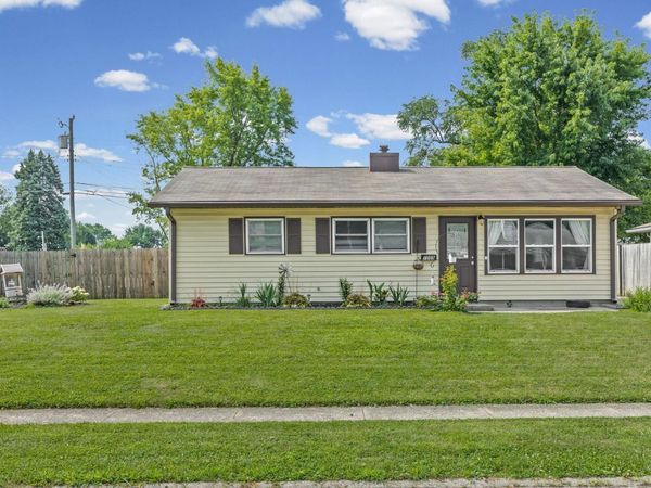1009 Rochelle Drive, Lafayette, IN 47909