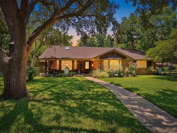 2941 Harvest Hill Drive, Grapevine, TX 76051