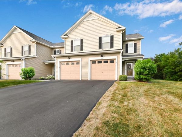 6267 Watercress Drive , Farmington, NY 14425