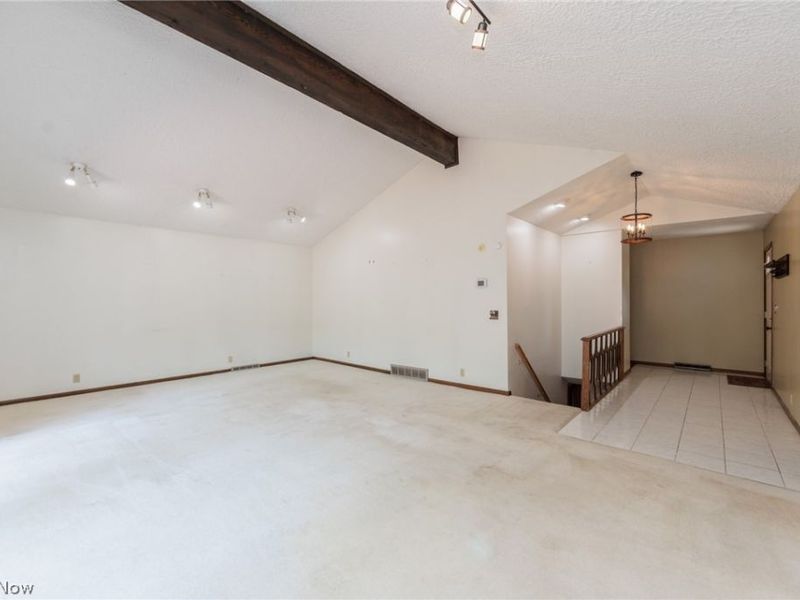 2520 W Skyline Drive, Lorain, OH 44053 Photo 12