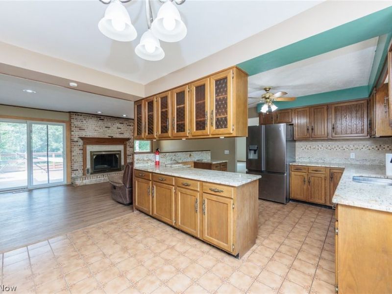 2520 W Skyline Drive, Lorain, OH 44053 Photo 8
