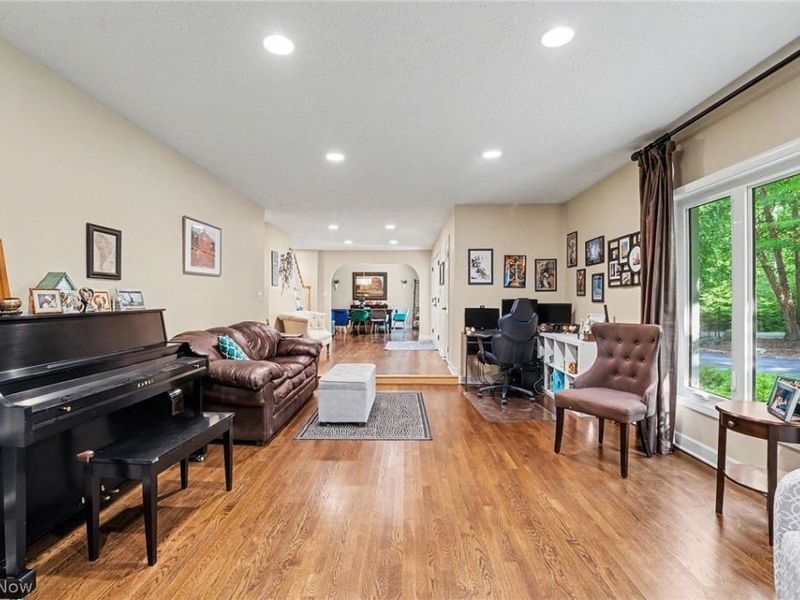 7850 Mayfield Road, Gates Mills, OH 44040 Photo 9