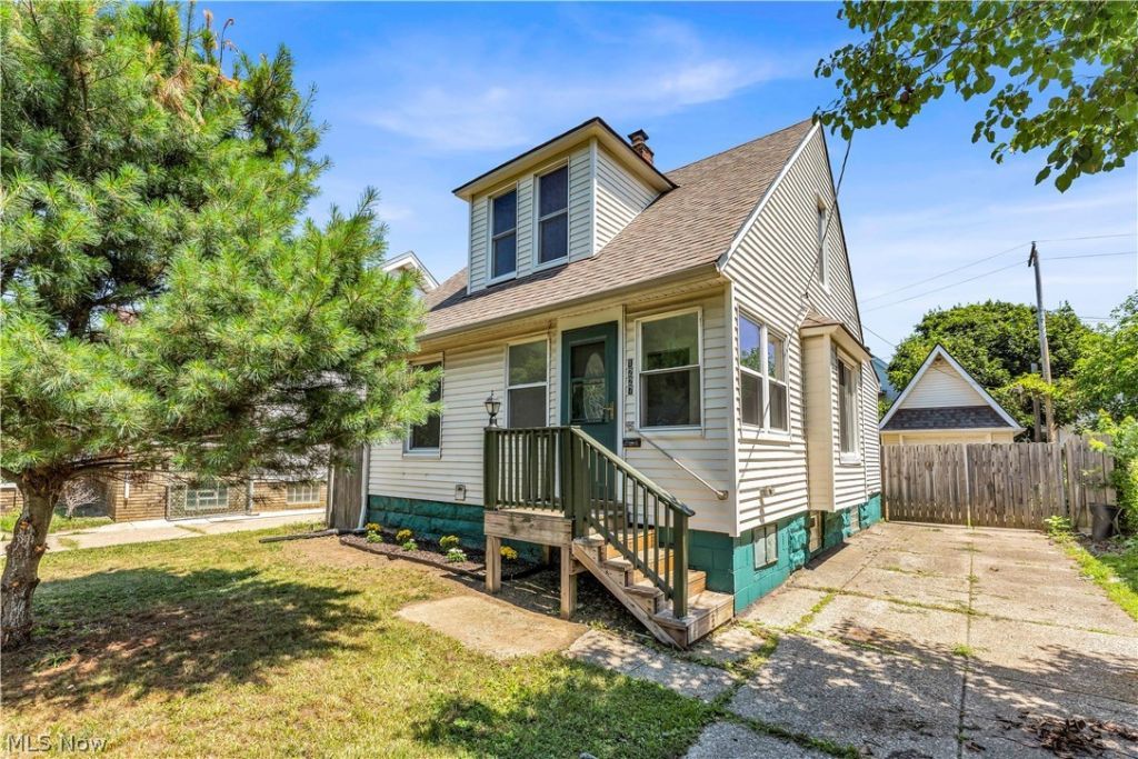 1227 E 170th Street , Cleveland, OH 44110 Main Photo