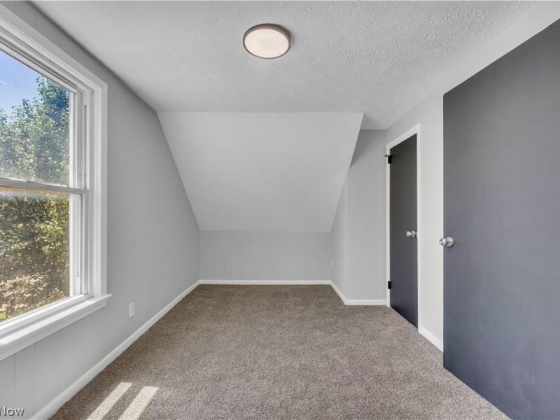 1227 E 170th Street, Cleveland, OH 44110 Photo 12