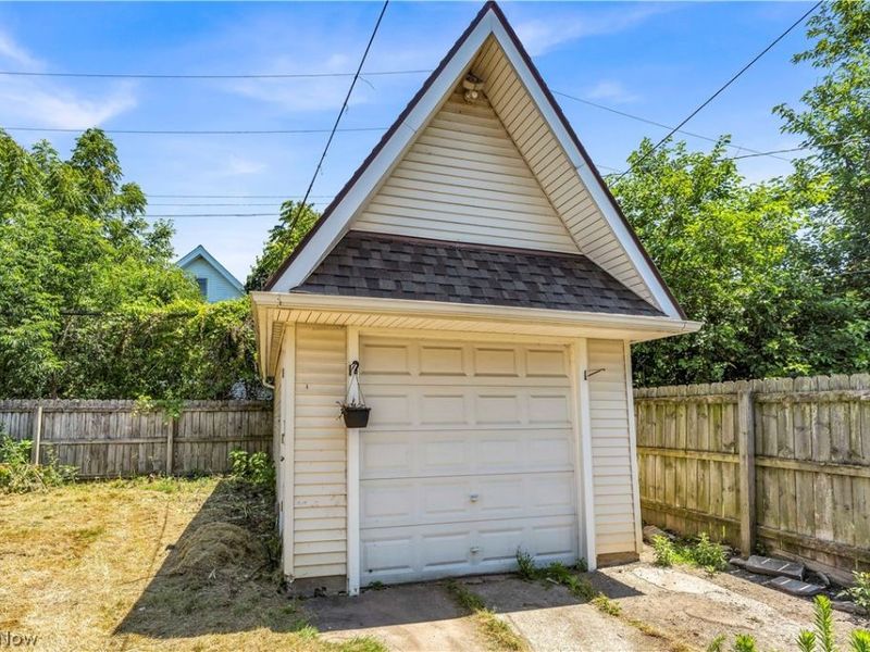 1227 E 170th Street, Cleveland, OH 44110 Photo 20