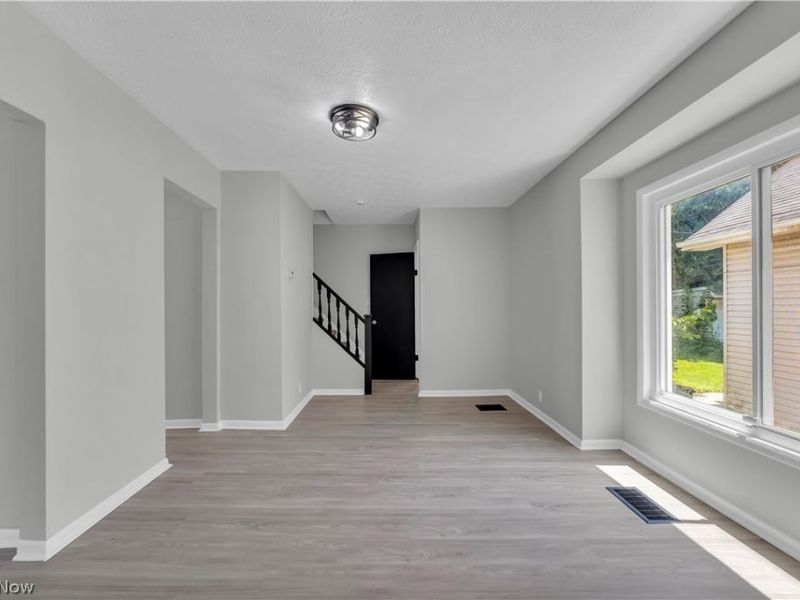1227 E 170th Street, Cleveland, OH 44110 Photo 5