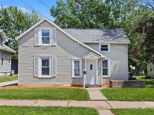 1105 19th STREET S, La Crosse, WI 54601