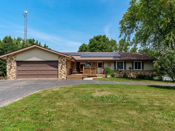 280 Knoll Road, BELVIDERE, IL 61008