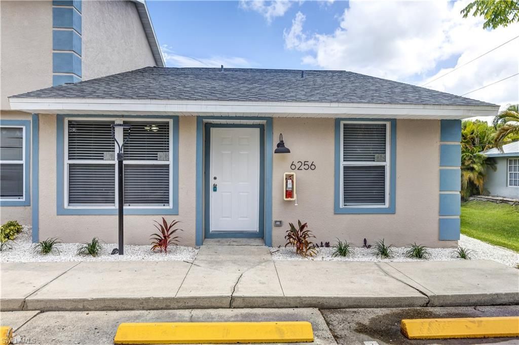 6240 Rattlesnake Hammock Rd , Naples, FL 34112 Photo