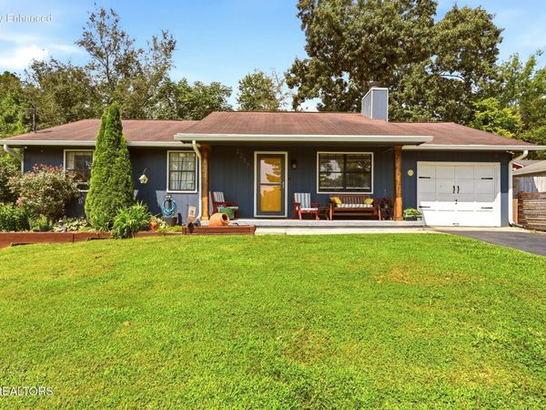 2237 Quail Hollow Rd, Knoxville, TN 37923