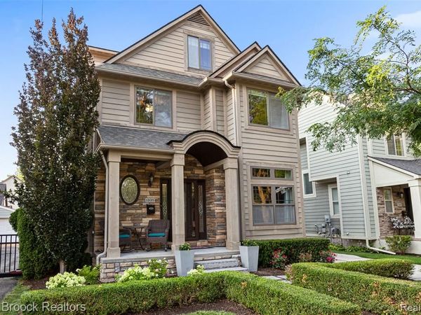 1335 Webster Street, Birmingham, MI 48009