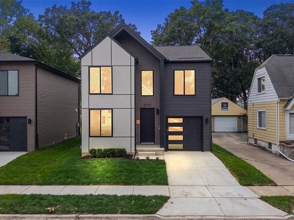 3139 Grayson Street, Ferndale, MI 48220