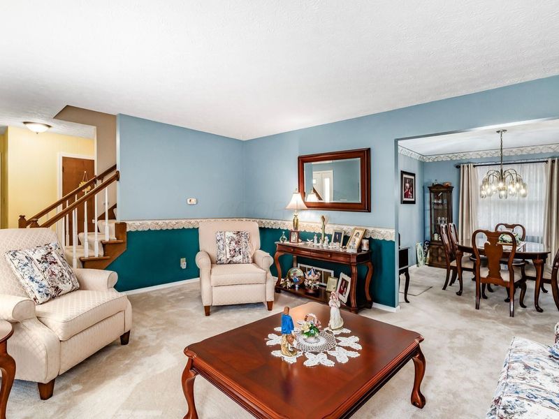 6379 Rugosa Avenue, Reynoldsburg, OH 43068 Photo 6